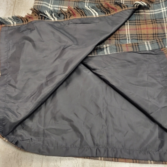 VTG Plaid Fringe Wool Blend Wrap Skirt Size 14 - Picture 5 of 8